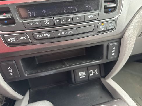 Used 2017 Honda Ridgeline RTL-T image 21