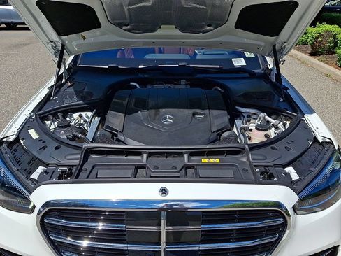 Used 2023 Mercedes-Benz S 580 4MATIC Sedan image 28