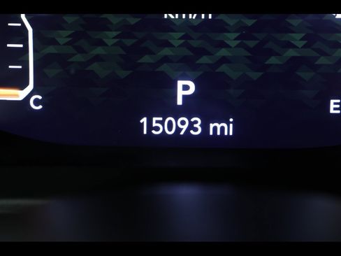 Used 2024 Jeep Wrangler Unlimited Rubicon 392 image 27