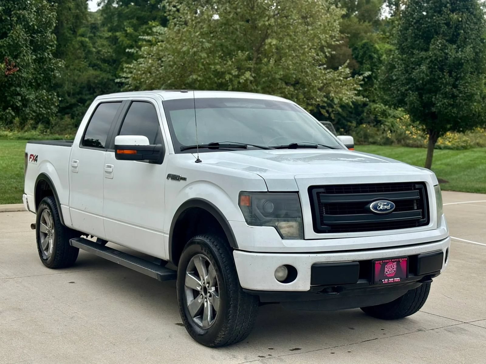 Used 2013 Ford F150 FX4 w/ Luxury Equipment Group AWD/4WD image 3