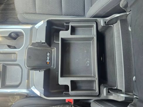 Used 2022 Chevrolet Silverado 1500 LT w/ Protection Package AWD/4WD image 23