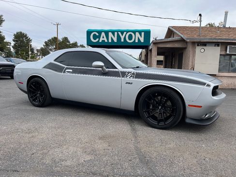 Used 2019 Dodge Challenger R/T Scat Pack w/ T/A Package RWD image 2
