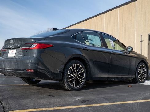 New 2026 Toyota Camry XLE w/ Premium Plus Package image 5