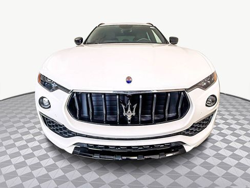 Used 2022 Maserati Levante GT image 2
