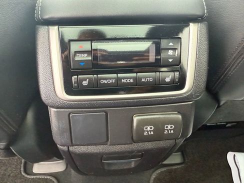 Used 2020 Subaru Ascent Limited w/ Technology Package AWD/4WD image 36