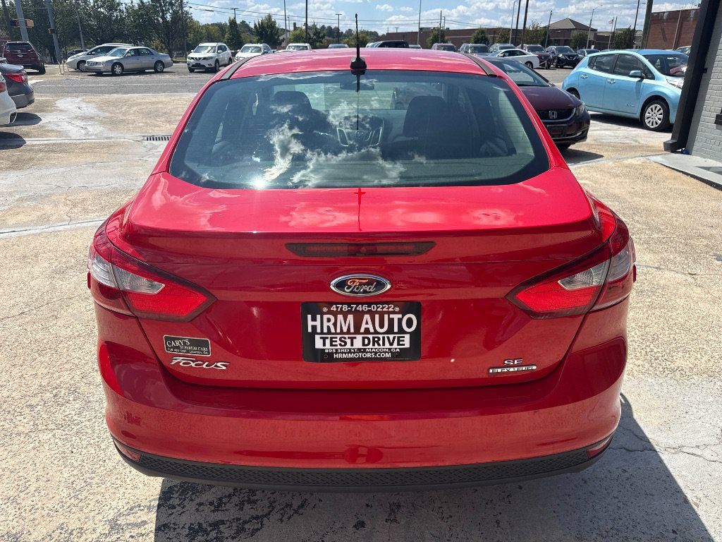 Used 2014 Ford Focus SE FWD image 6
