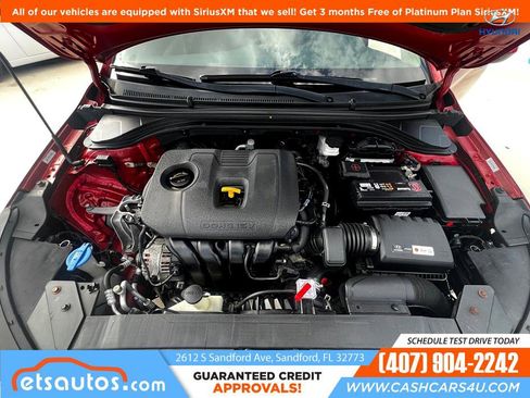 Used 2019 Hyundai Elantra SEL image 11