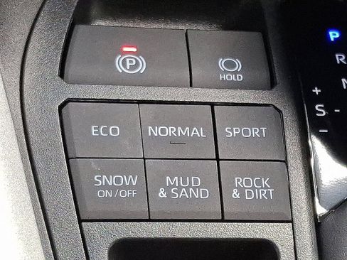 New 2025 Toyota RAV4 XLE image 14