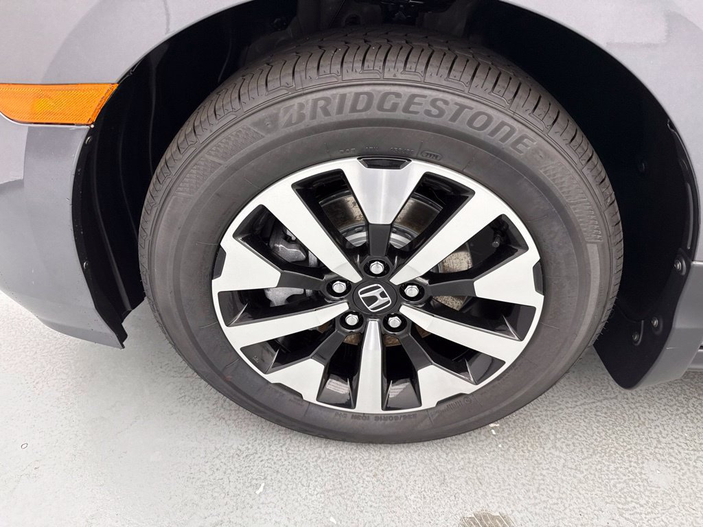 New 2026 Honda Odyssey EX-L image 4