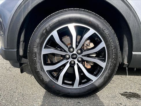 Used 2022 Ford Explorer ST-Line image 8