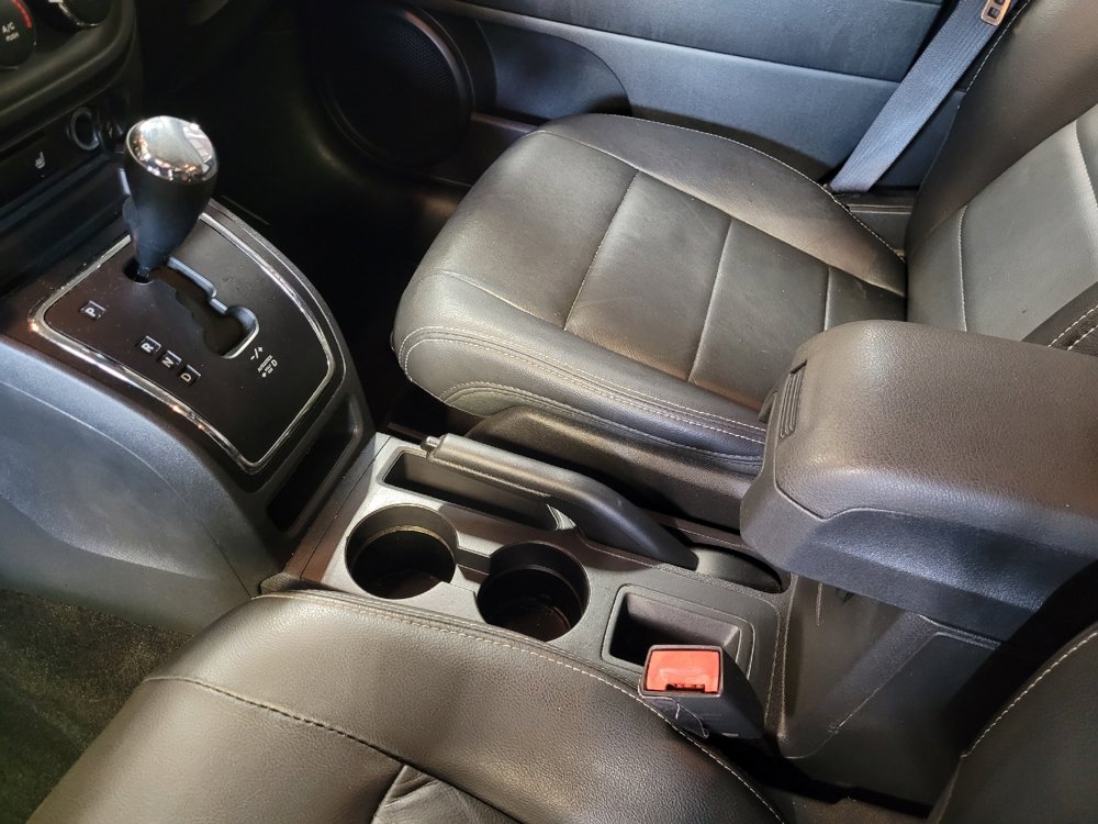 Used 2017 Jeep Patriot High Altitude FWD image 26