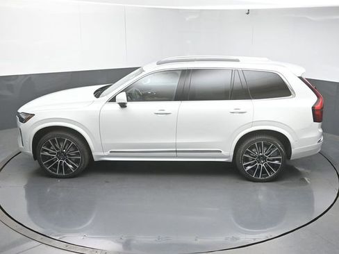 New 2026 Volvo XC90 B6 Plus w/ Protection Package Premier AWD/4WD image 46