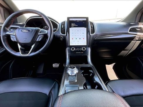 Used 2021 Ford Edge ST-Line image 21