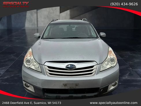 Used 2011 Subaru Outback 2.5i Premium image 2