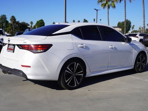 Used 2023 Nissan Sentra SR w/ SR Premium Package image 5