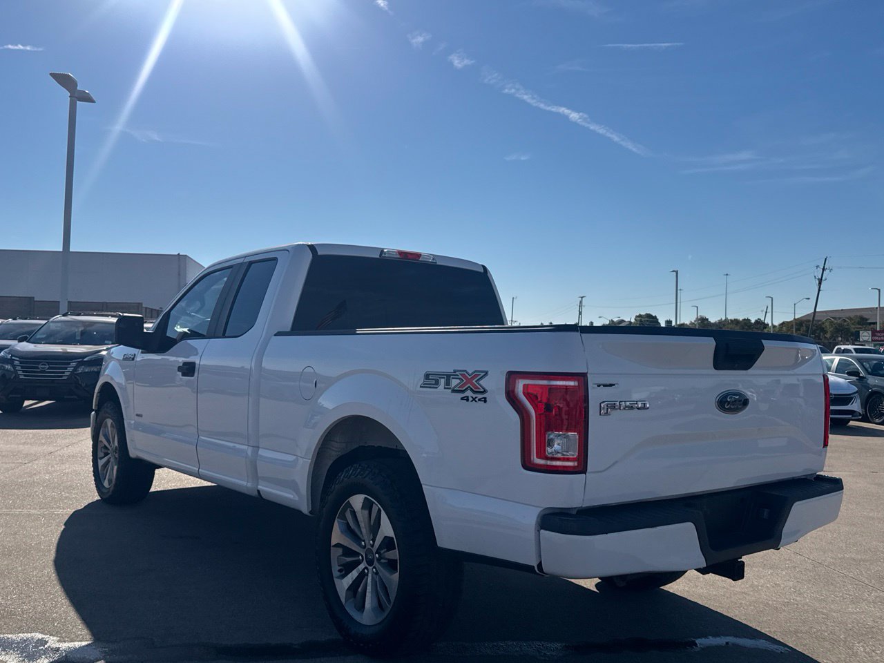 Used 2017 Ford F150 XL w/ Equipment Group 101A Mid AWD/4WD image 18