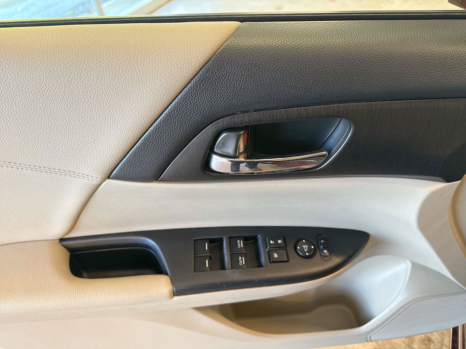 Used 2014 Honda Accord EX image 15