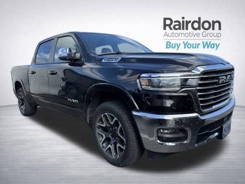 Used 2025 RAM 1500 Laramie AWD/4WD image 1