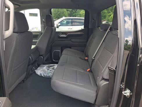 New 2026 Chevrolet Silverado 1500 LT AWD/4WD image 7