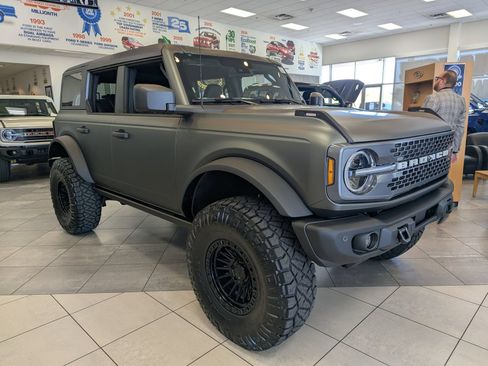New 2026 Ford Bronco Badlands AWD/4WD image 4
