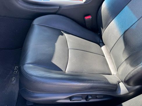 Used 2016 INFINITI Q70 3.7 image 15