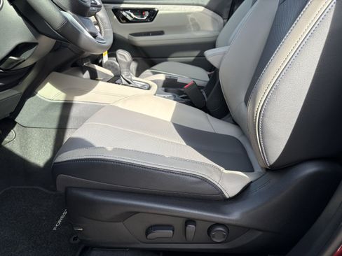 Certified 2025 Subaru Forester Limited w/ Popular Package #1 image 29