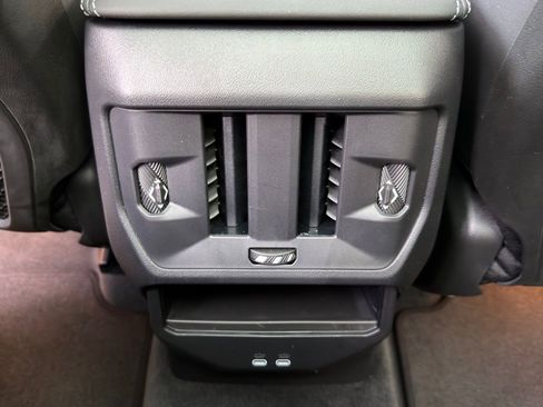 Certified 2025 BMW X3 xDrive30i w/ M Sport Package image 15