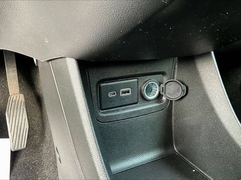 Used 2022 Chevrolet Spark LT FWD image 14