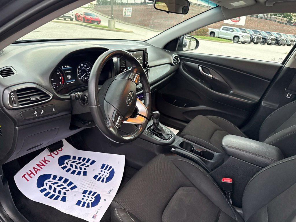 Used 2018 Hyundai Elantra GT w/ Style Package 02 FWD image 18