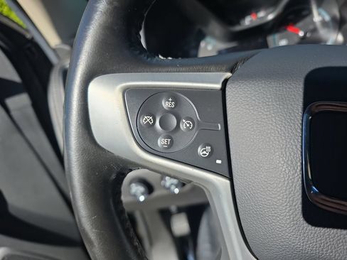 Used 2022 GMC Canyon Elevation w/ Elevation Premium Package AWD/4WD image 16