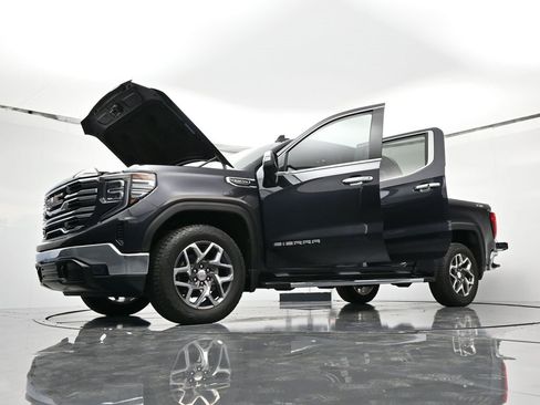Used 2023 GMC Sierra 1500 SLT w/ SLT Premium Package image 55