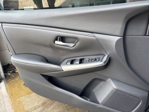 Used 2021 Nissan Sentra SR image 19