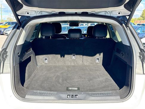 Used 2024 Lincoln Nautilus Reserve image 26