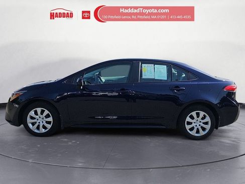 Used 2021 Toyota Corolla LE w/ Carpet Mat Package (TMS) FWD image 2
