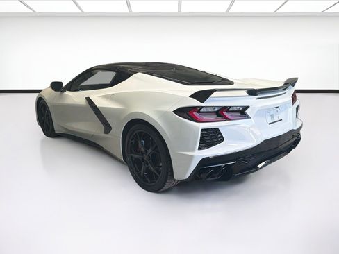 Used 2021 Chevrolet Corvette Stingray Preferred Cpe w/ Z51 Performance Package RWD image 6