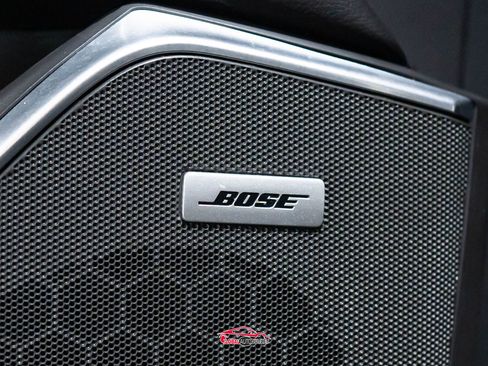 Used 2020 Cadillac Escalade ESV Premium Luxury w/ Escalade Sport Edition image 40