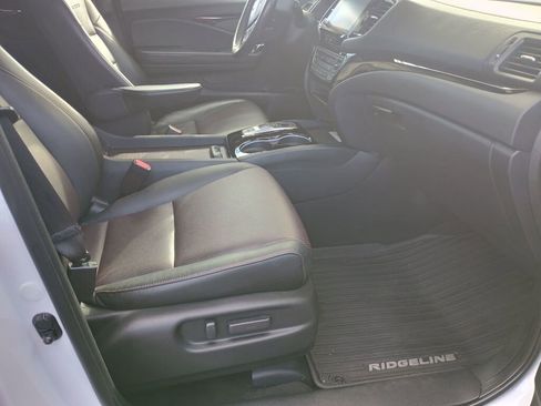 Used 2022 Honda Ridgeline Black Edition image 21