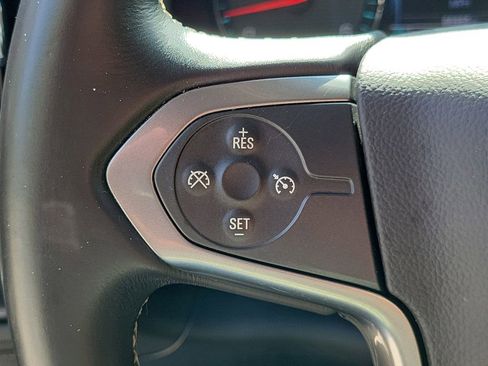 Used 2017 Chevrolet Silverado 1500 LTZ Z71 image 29