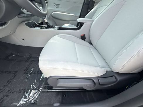 New 2026 Hyundai Kona SEL Sport AWD/4WD image 12