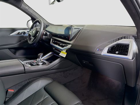 New 2026 BMW XM Label Red image 32