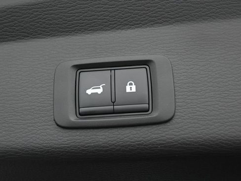 Used 2024 Mitsubishi Outlander SE Black Edition FWD image 33