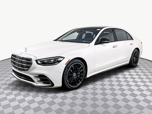 Used 2023 Mercedes-Benz S 500 S 500 w/ AMG Line image 4