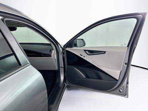 Used 2023 Kia Niro Wind FWD image 33