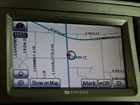 Used 2012 Toyota Avalon Limited FWD image 26