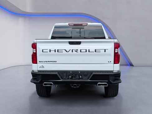 Used 2026 Chevrolet Silverado 1500 LT Trail Boss w/ Convenience Package II AWD/4WD image 8