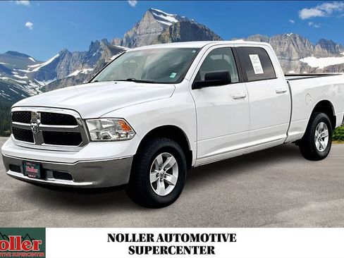 Used 2020 RAM 1500 Classic SLT AWD/4WD image 1
