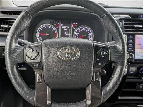 Used 2022 Toyota 4Runner TRD Off-Road Premium AWD/4WD image 13