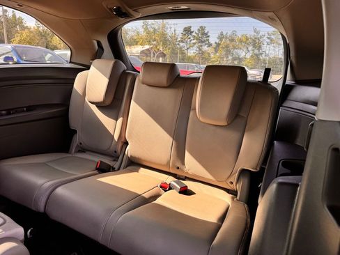 Used 2023 Honda Odyssey EX-L image 11