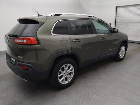 Used 2018 Jeep Cherokee Latitude image 10