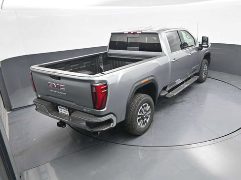 New 2026 GMC Sierra 2500 SLT w/ SLT Premium Package AWD/4WD image 32